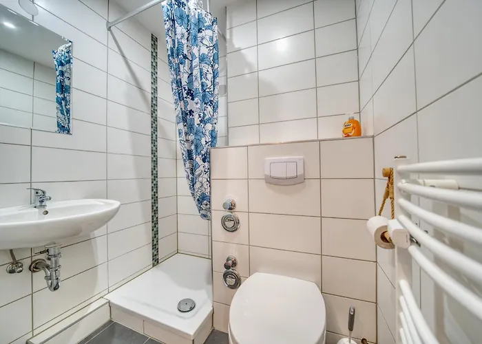 - Haus F, App 0f1007 Apartment